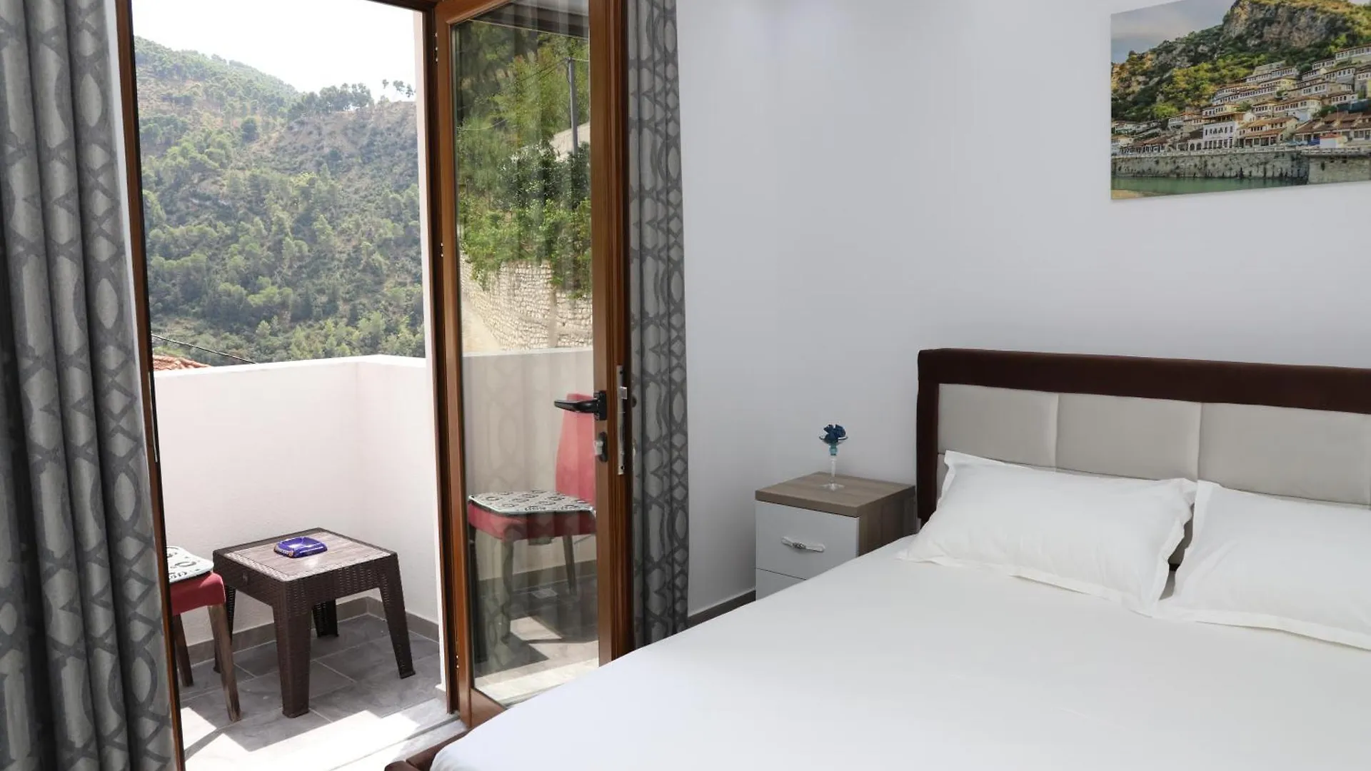 Bed & Breakfast Vila Toska Berat