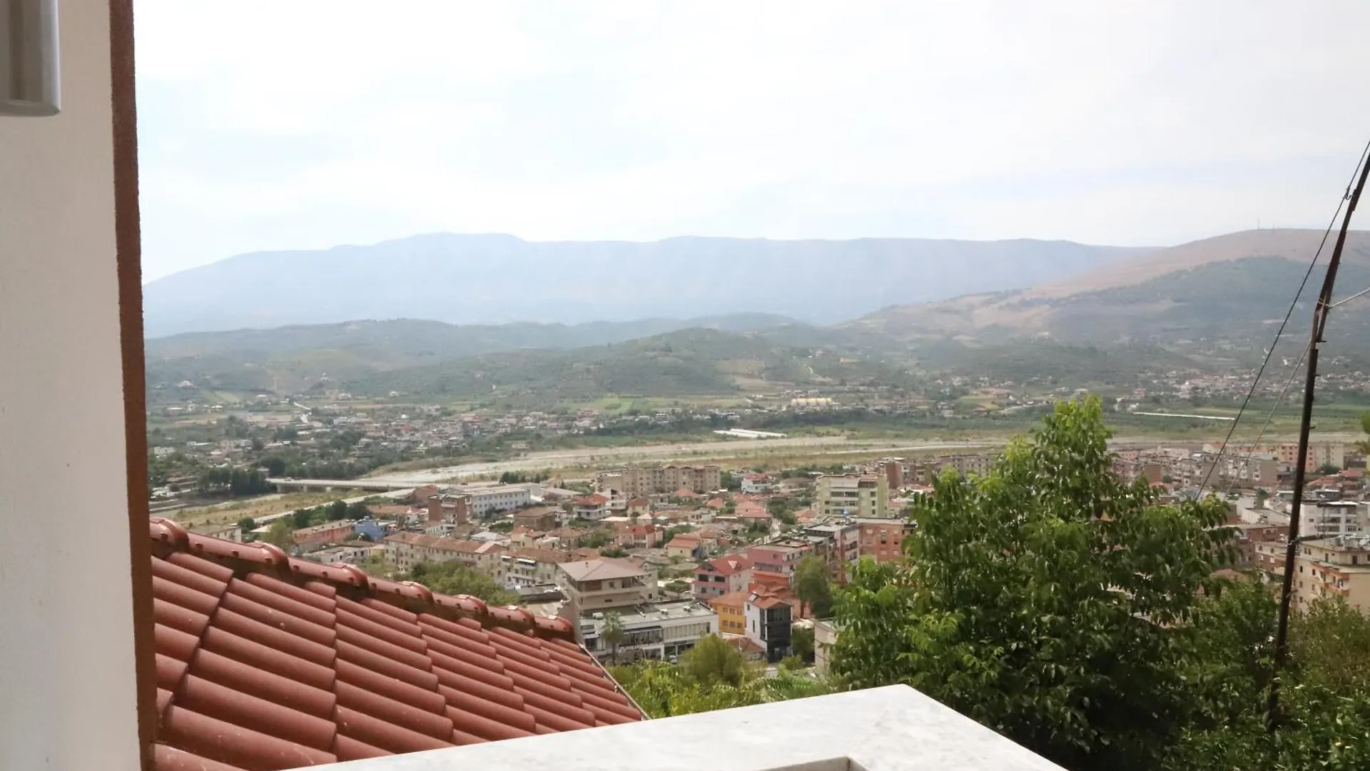 Vila Toska Berat Bed & Breakfast