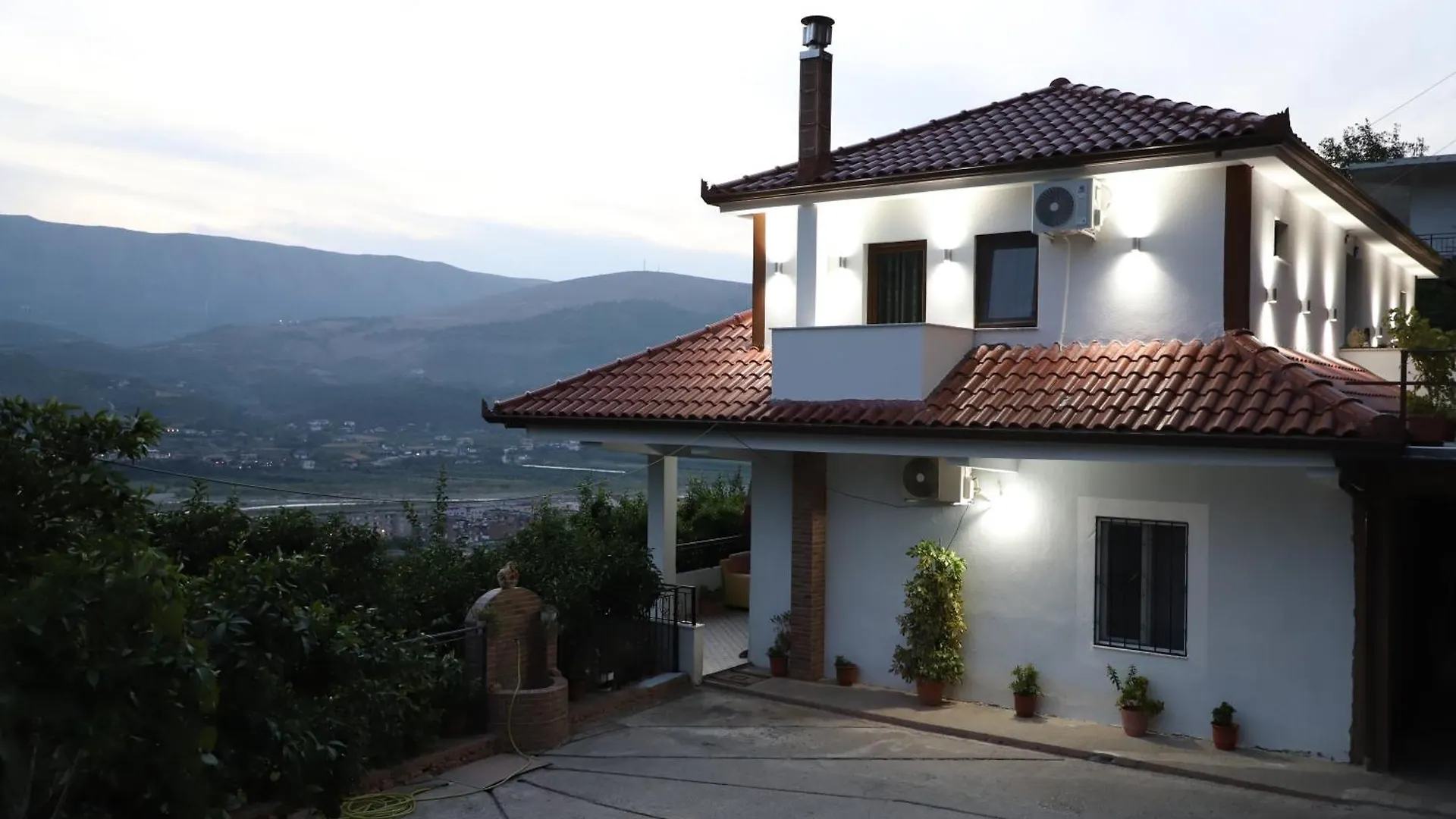 Vila Toska Berat Albania